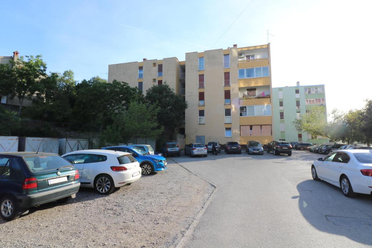 Klaudia Apartamento PUY Exterior foto