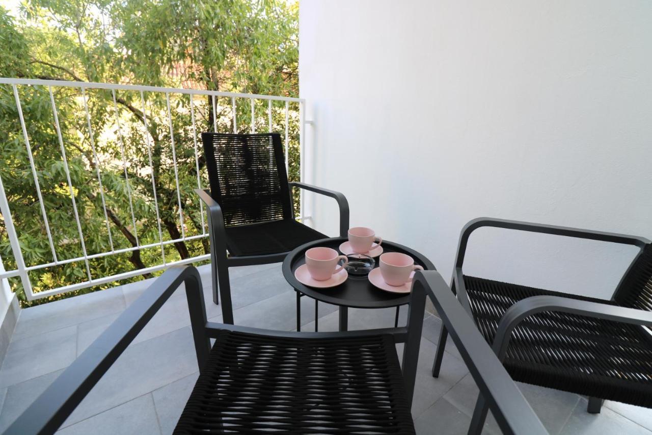 Klaudia Apartamento PUY Exterior foto